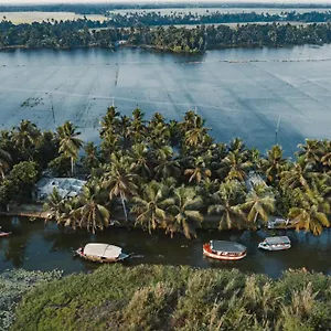 4* Resort Amritara A Symphony